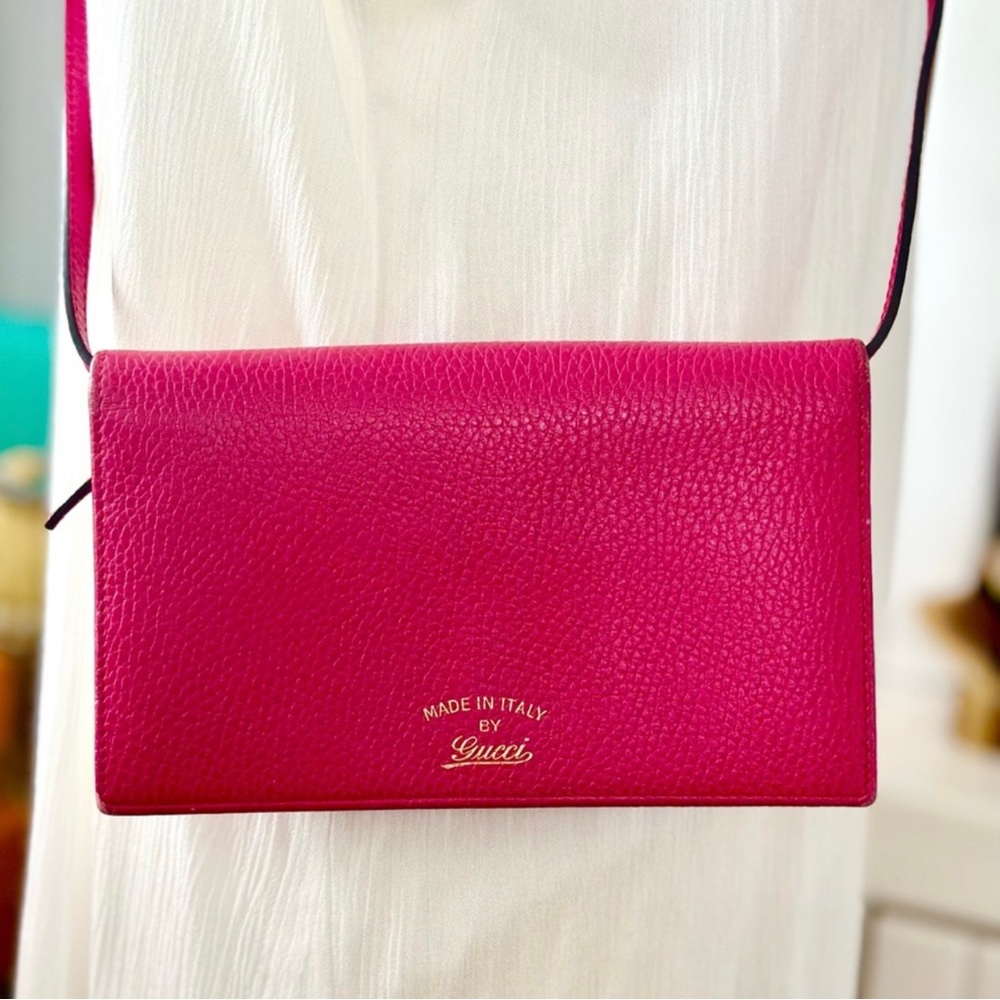Poshmark Authenticated 💕Pink Gucci WOC Wallet On A Chain Crossbody 💕
